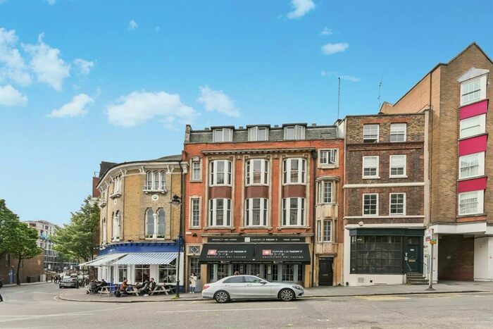 2 Bedroom Flat To Rent In -, Nd Floor Flat, - Cl, EC1R