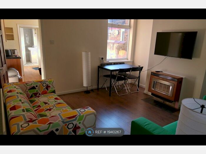 4 Bedroom houses to rent in Barlaston, Staffordshire