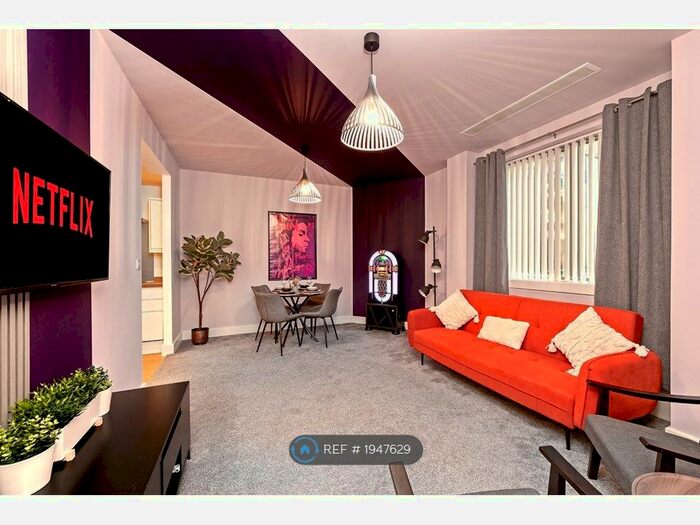 2 Bedroom Flat To Rent In Charter House, Milton Keynes, MK9