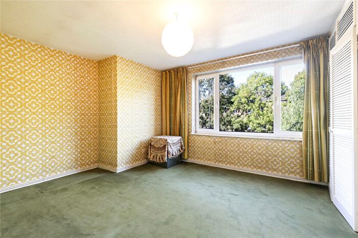 3 Bedroom Flat For Sale In Southgate Road, London, N1