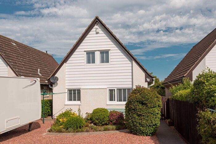 4 Bedroom Detached House For Sale In Green Apron Park, North Berwick, EH39