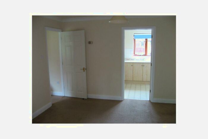 1 Bedroom Flat To Rent In Scott Road, Thorpe Park, Norwich, NR1