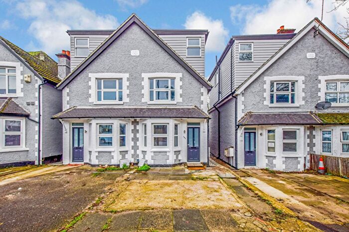 5 Bedroom Semi-Detached House To Rent In London Road, Crawley, RH10