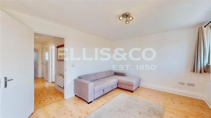 1 Bedroom Apartment To Rent In Rawlings Crescent, Wembley, HA9