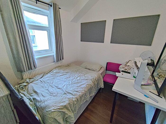 9 Bedroom Terraced House To Rent In Miskin Street (Rooms), Cathays, CF24
