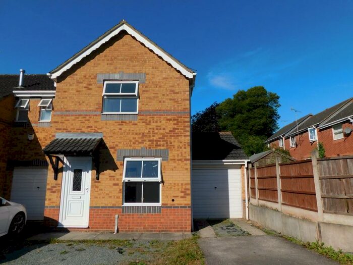 2 Bedroom Semi-Detached House To Rent In St Marks Close, Worksop, S81