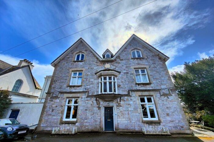 1 Bedroom Flat To Rent In Woodlane, Falmouth, TR11