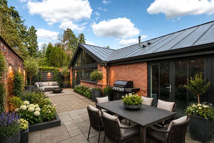 2 Bedroom Bungalow For Sale In Linnet Drive, Sunningdale, Ascot, Berkshire, SL5