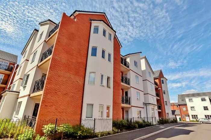 2 Bedroom Flat To Rent In Poppleton Close, Coventry, CV1