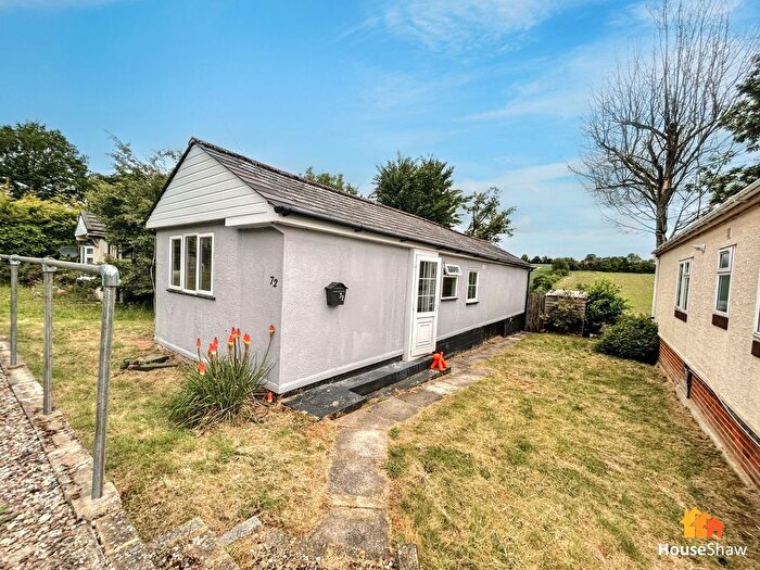 1 Bedroom Property For Sale In Old Sax Lane, Chartridge, HP5