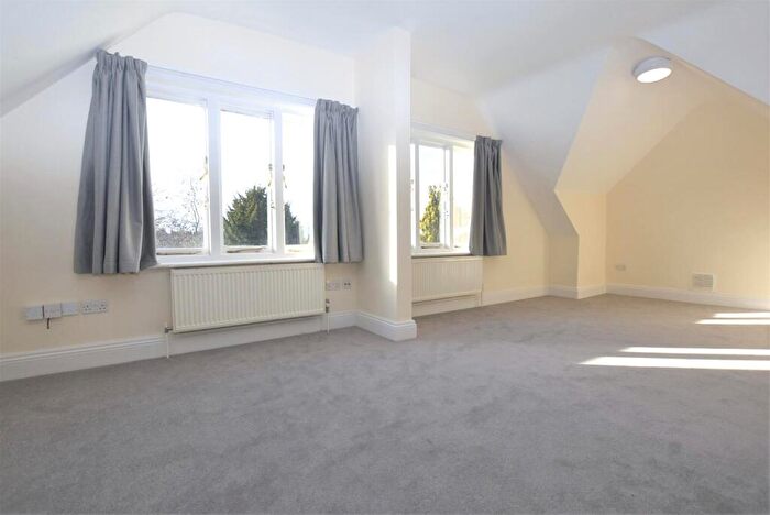 Studio To Rent In Flat, Redlands Road, RG1
