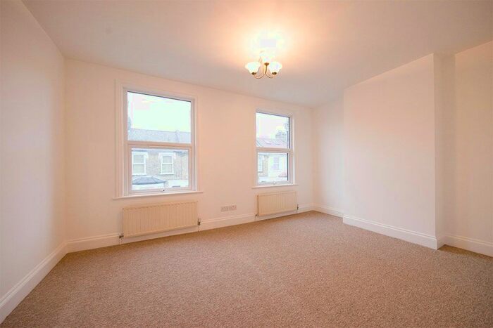 4 Bedroom Terraced House To Rent In Torrens Road, Stratford, E15
