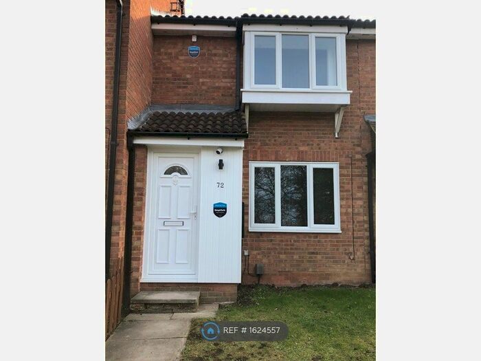 2 Bedroom Terraced House To Rent In Kestrel Way, Luton, LU4