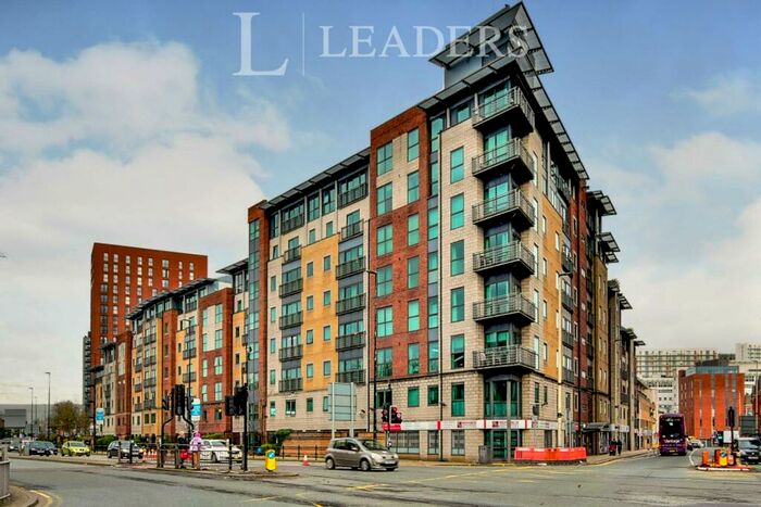 2 Bedroom Apartment To Rent In City Point, Chapel Street, Salford, M3