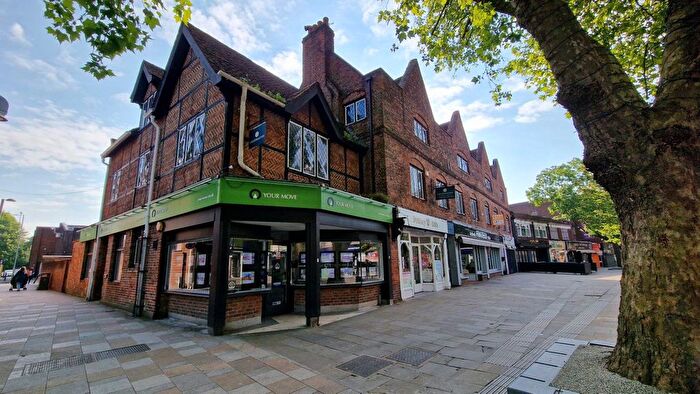 2 Bedroom Flat To Rent In The Parade, High Street, Watford, WD17