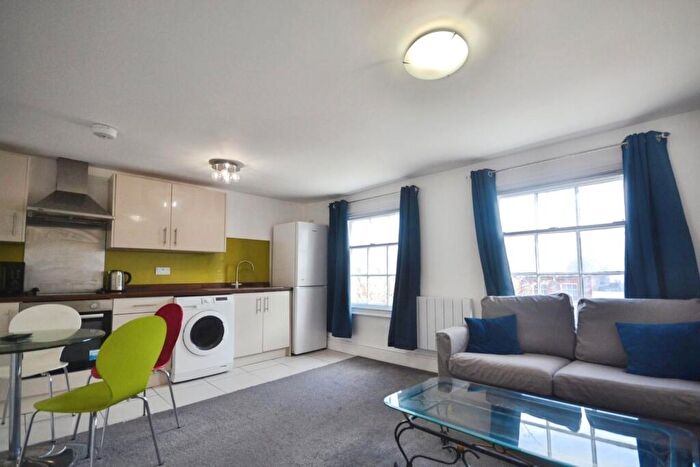 1 Bedroom Flat To Rent In London Street, Reading, RG1