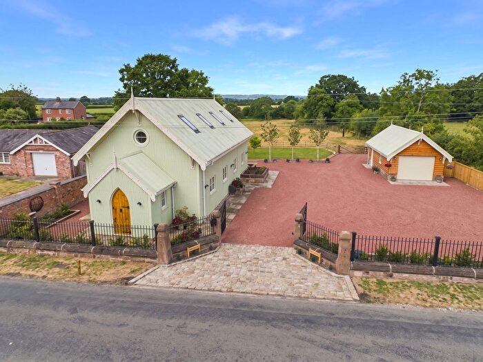 5 Bedroom Detached House For Sale In Chorlton Lane, Chorlton, SY14