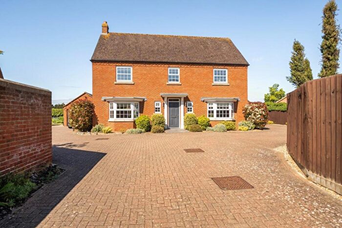4 Bedroom House For Sale In Boxall Close, Potton, Sandy, SG19
