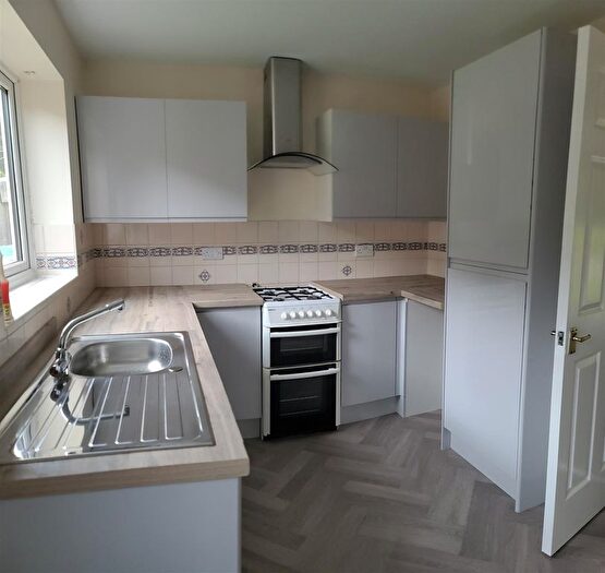 2 Bedroom Semi-Detached House To Rent In The Glen, Chester, CH1
