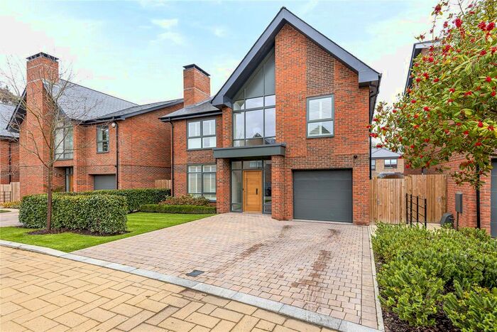 4 Bedroom Detached House To Rent In Vickers Close, Longcross, Chertsey, Surrey, KT16