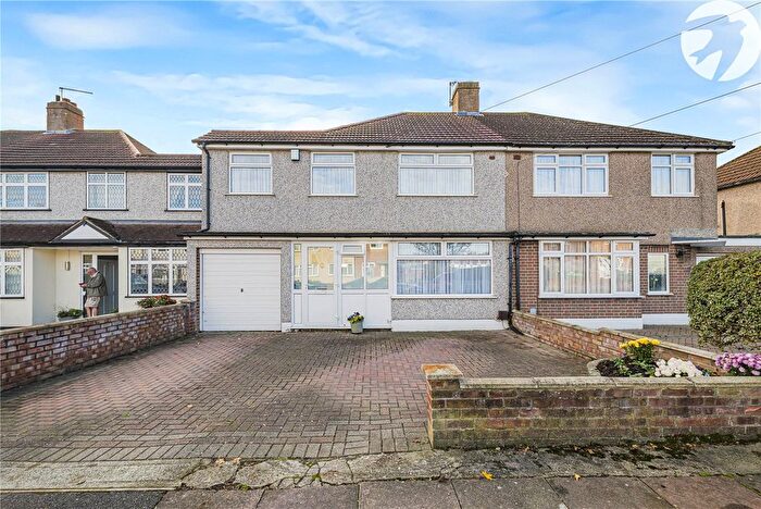 4 Bedroom Semi Detached House For Sale In Ronaldstone Road, Sidcup, Kent, DA15