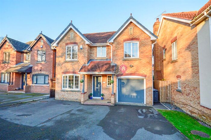 4 Bedroom Detached House For Sale In Sandown Close, Eckington, Sheffield, S21