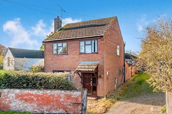 3 Bedroom Detached House For Sale In Bell Lane, Husbands Bosworth, LE17