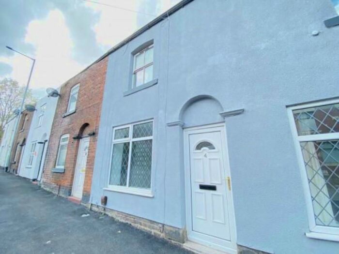 2 Bedroom Terraced House To Rent In Upper Hibbert Lane, Stockport, SK6