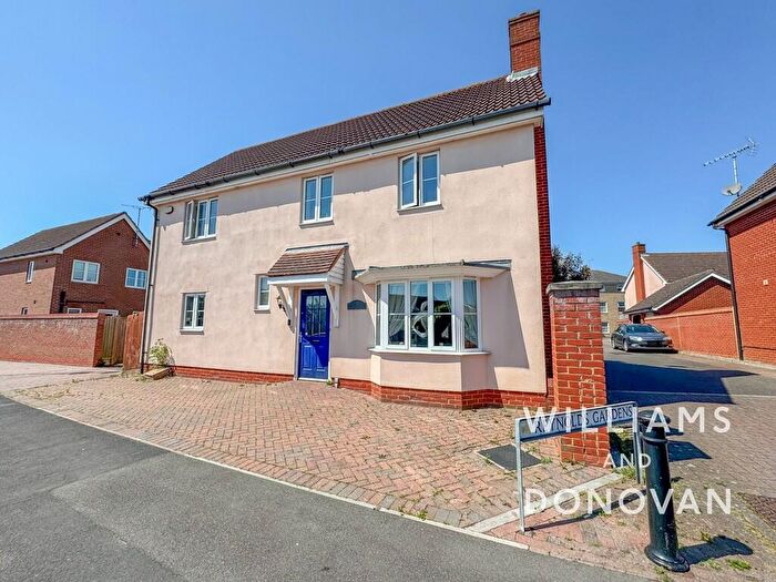 3 Bedroom Detached House For Sale In Rectory Avenue, Ashingdon, SS4