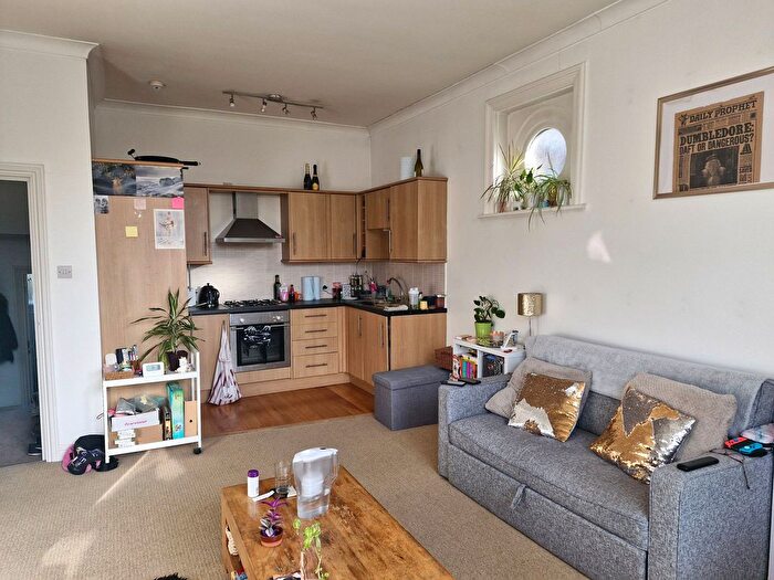 1 Bedroom Flat To Rent In Park Road, Ramsgate, CT11
