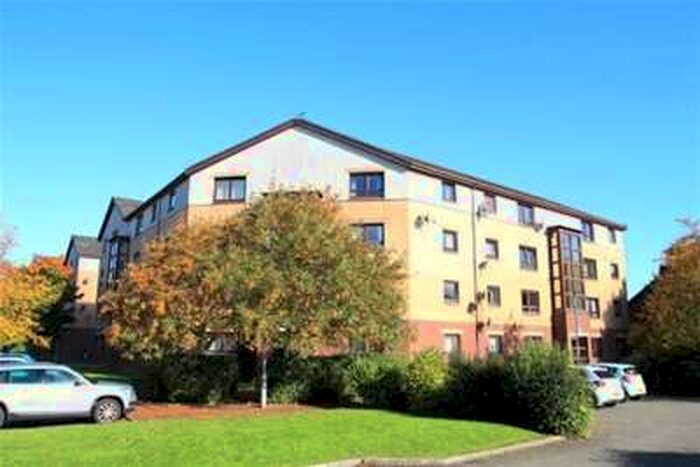 1 Bedroom Flat To Rent In Caledonia Court, Paisley, PA3