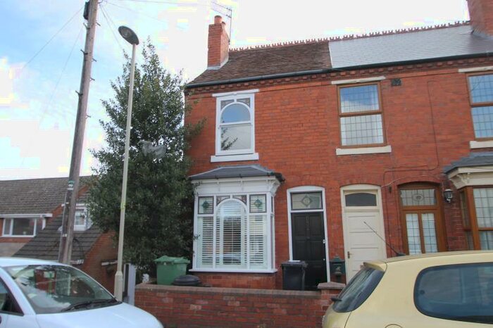 3 Bedroom Terraced House To Rent In Melbourne Road, Halesowen, West Midlands, B63