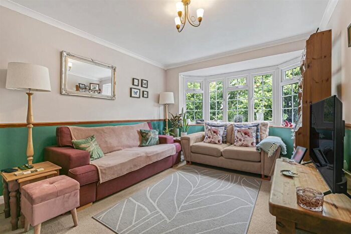 1 Bedroom Apartment For Sale In Ringstead Road, Sutton, SM1