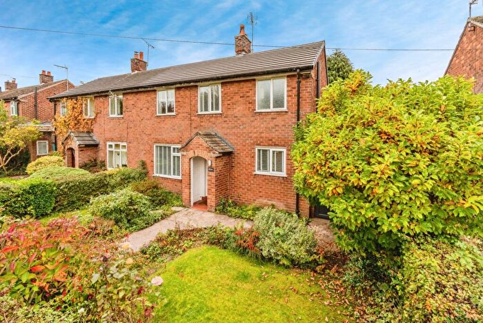 3 Bedroom Semi-Detached House For Sale In Knutsford Road, Alderley Edge, Cheshire, SK9