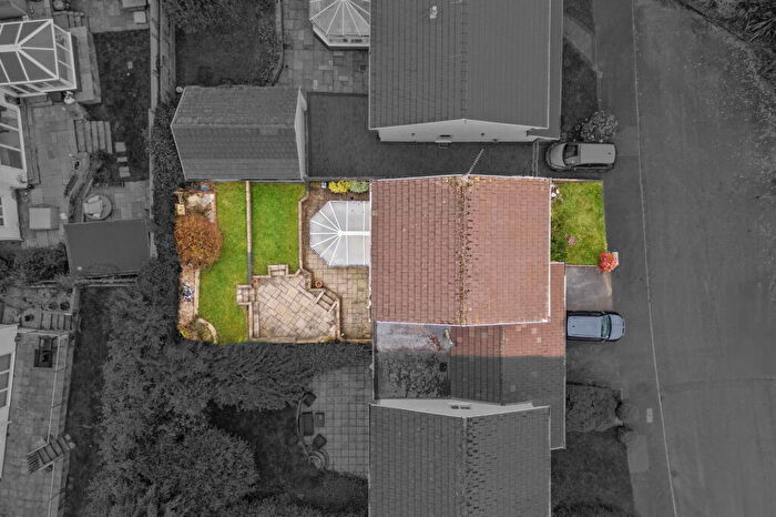 3 Bedroom Link Detached House For Sale In St. Andrews Close, Mayals, Swansea, SA3