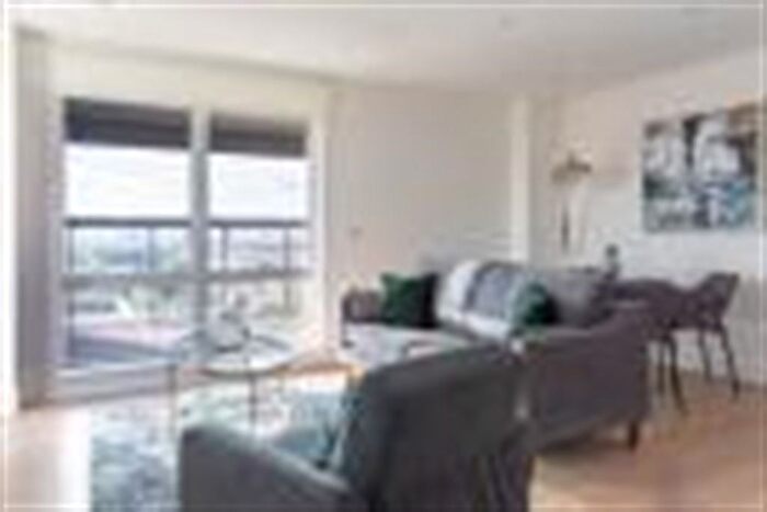 Studio To Rent In , Solomon Way, E1