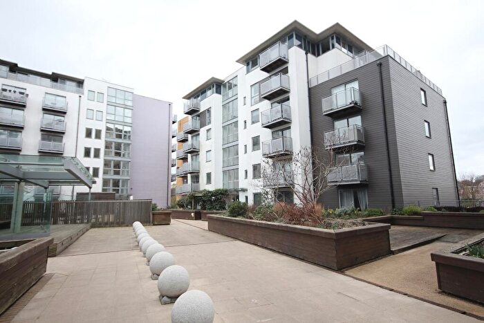 2 Bedroom Apartment To Rent In Nebraska Building, Deals Gateway, One Development, Lewisham, SE13