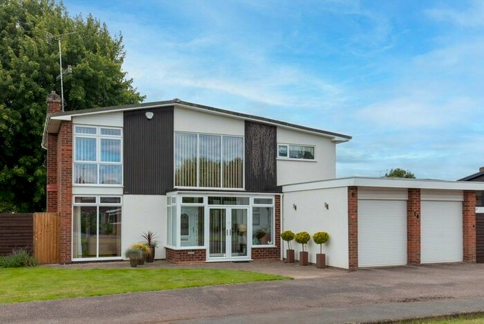 4 Bedroom Detached House For Sale In Dugard Place, Barford, Warwick, CV35