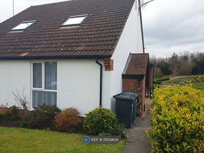 1 Bedroom Semi-Detached House To Rent In Hillcrest, Bar Hill, CB23