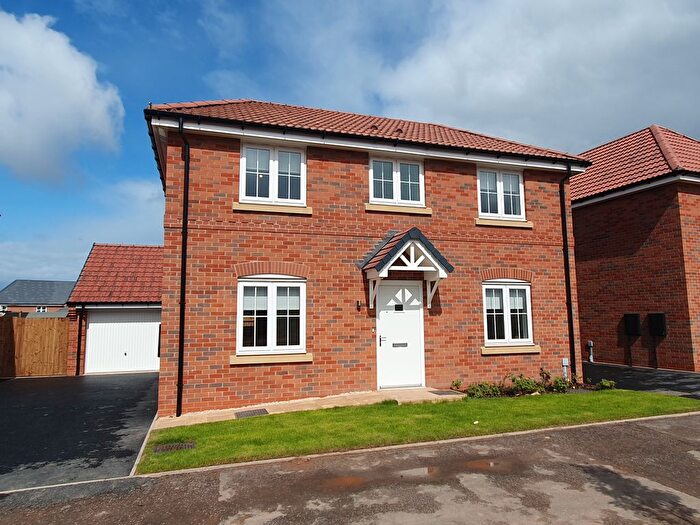 3 Bedroom Detached House To Rent In Thomas Blakemore Way, Priorslee, Telford, TF2