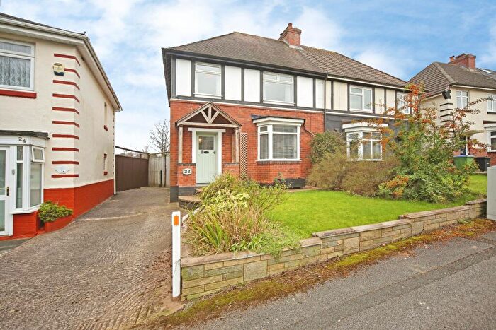 3 Bedroom Semi Detached House For Sale In Marshall Road, Oldbury, B68