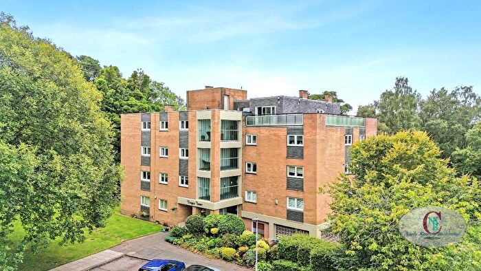 2 Bedroom Flat For Sale In Regents Gate, Bothwell, G71