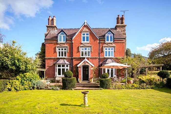 5 Bedroom Detached House For Sale In Pomona Farmhouse, Bartestree, HR1