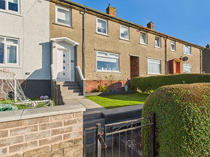 3 Bedroom Terraced House For Sale In Carman View, Dumbarton, G82