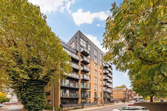 2 Bedroom Flat For Sale In Hotspur Street, Kennington, SE11
