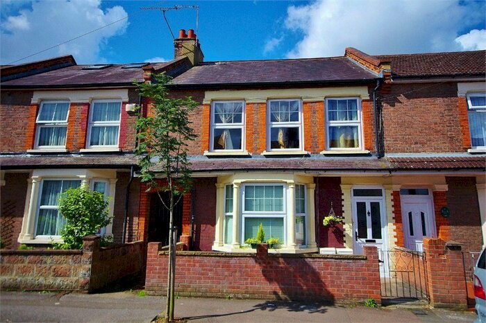 2 Bedroom Maisonette To Rent In Harwoods Road, Watford WD18