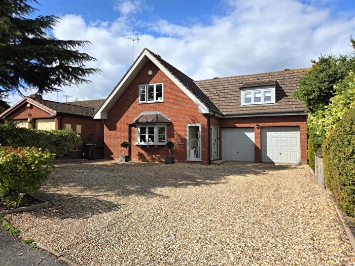5 Bedroom Detached House For Sale In Areley Common, Stourport-On-Severn, DY13