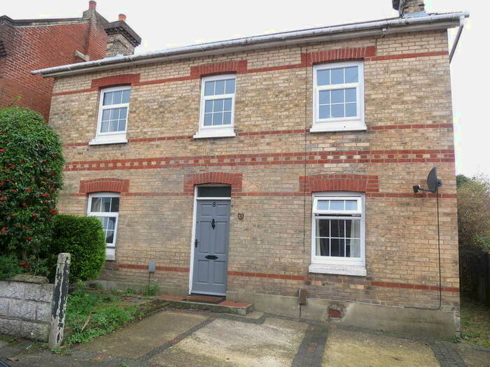 4 Bedroom Detached House To Rent In Melville Road, Winton, Bournemouth, BH9