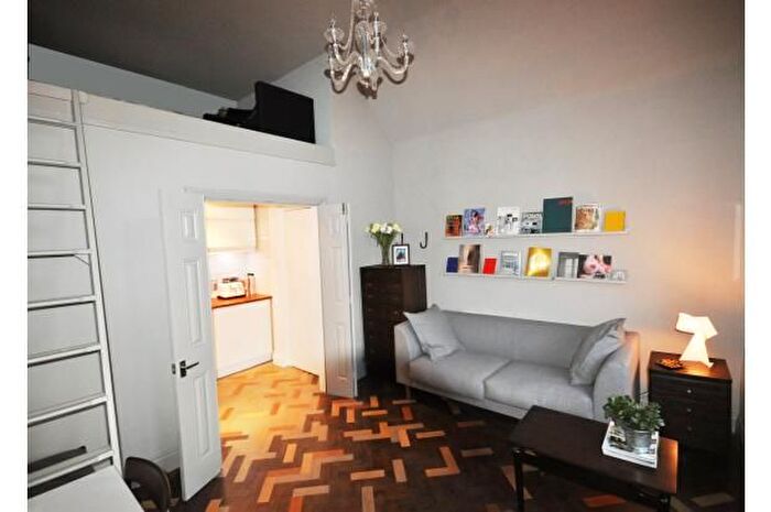 1 Bedroom Flat To Rent In Telford Avenue, London, SW2