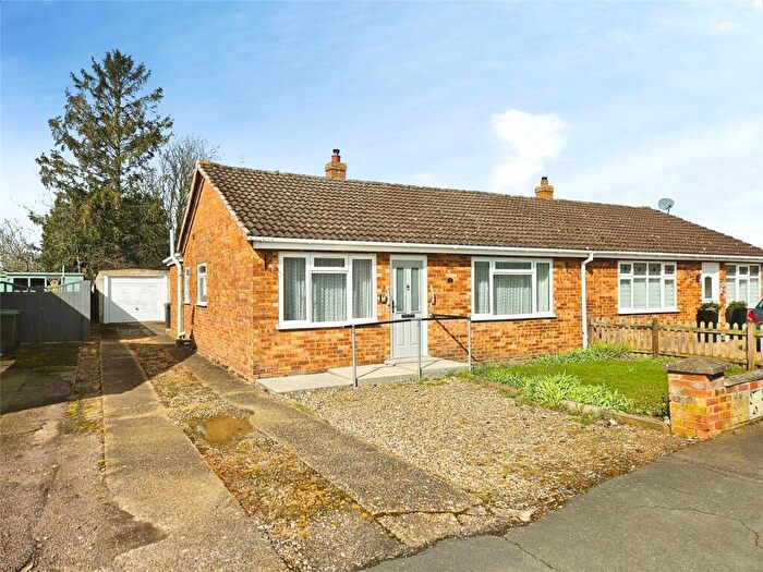 3 Bedroom Bungalow For Sale In Nelonde Drive, Wymondham, Norfolk, NR18